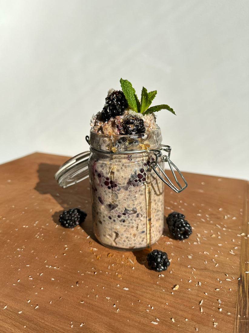 Blackberry Vanilla Coconut Overnight Oats